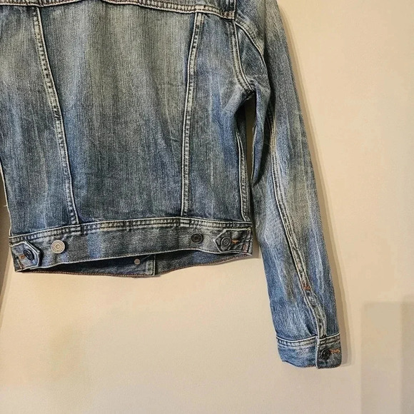 Aritzia Talula Edo Denim Cropped Jean Jacket Wash Size XS. - Picture 13 of 15